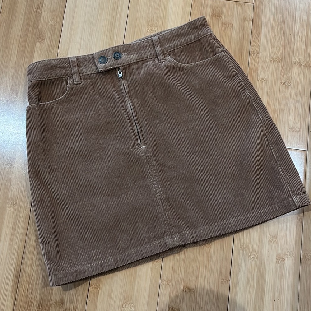 Hollister Corduroy Ultra High-Rise Skirt Size 7
